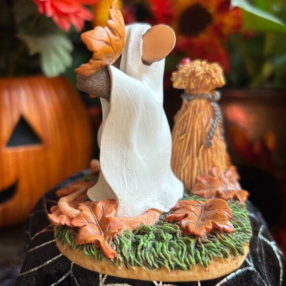 Charming Tails HALLOWEEN “You’re Booo-tiful” (85/108) - Picture 4 of 15